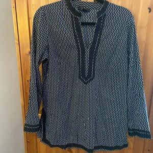 Elegant Black and White Women's Top